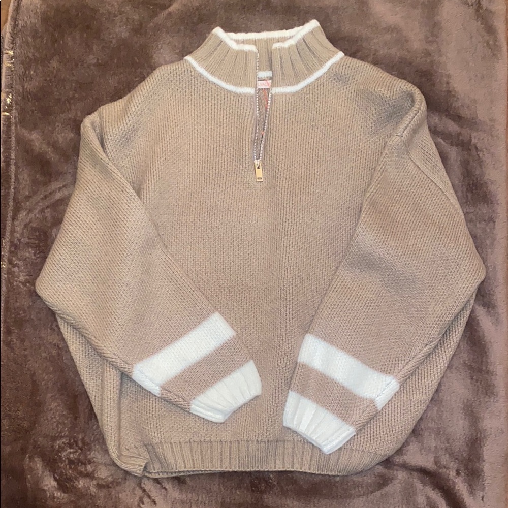 Women’s Olivaceous Khaki Sweater